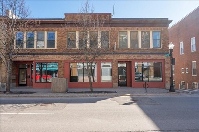 Proudly presented by Elaine Meklin | Cates Real Estate | | | - photo 2