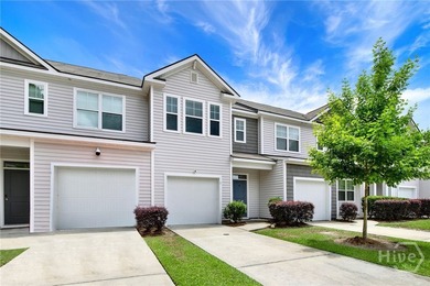 Seller offering $5,000 towards buyer's closing costs! Modern - photo 2
