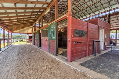 Welcome to one of Ocala's most extraordinary private sporting & - photo 54