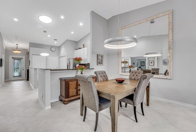 (private lake, pond, coastal) Home For Sale in Boynton Beach Florida