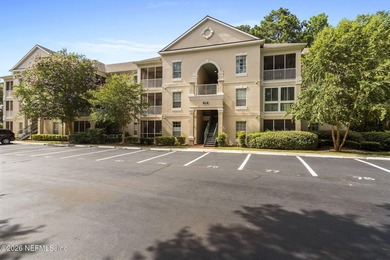 3 bedroom Condo Unit located centrally in the gated and well - photo 1