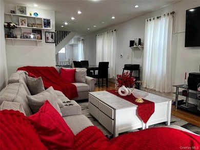 Welcome to this beautifully maintained and move-in ready - photo 11