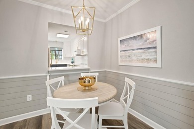 Perfect location and fully furnished! Centrally located in the - photo 14