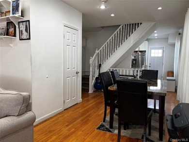 Welcome to this beautifully maintained and move-in ready - photo 14