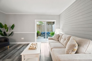 Perfect location and fully furnished! Centrally located in the - photo 21