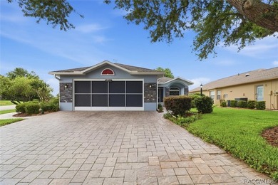 Welcome to refined Florida living in the highly sought-after - photo 1