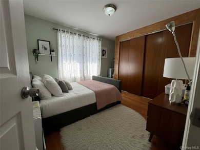 Welcome to this beautifully maintained and move-in ready - photo 22