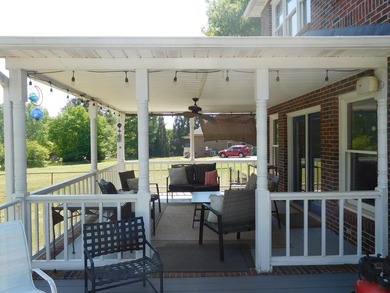 Stately 4-bedroom Georgian-style home in a premier, private - photo 29