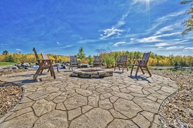 Escape to your own private paradise in this stunning log home - photo 41