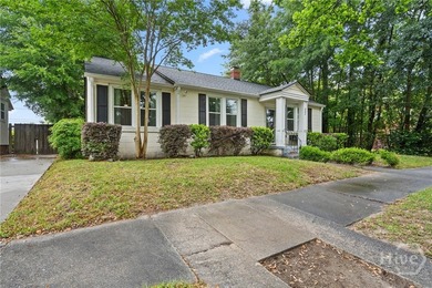 Exquisitely remodeled and move-in ready in prestigious Ardsley - photo 2