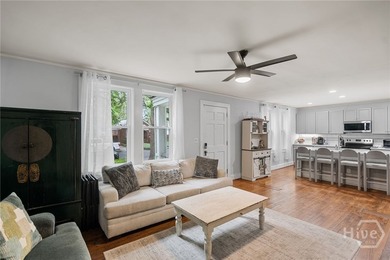 Exquisitely remodeled and move-in ready in prestigious Ardsley - photo 5
