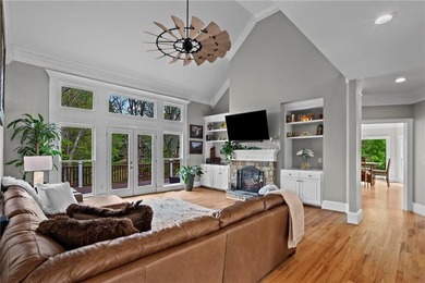 Beautifully tucked away on the 1.02 acre child-friendly - photo 8