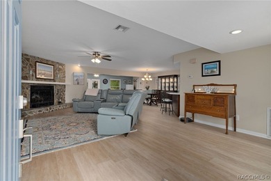 Welcome to Riverhaven Village in beautiful Homosassa! This - photo 5