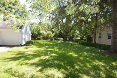 ** NEW PRICE NOW REDUCED** Great home for the outdoor water - photo 12