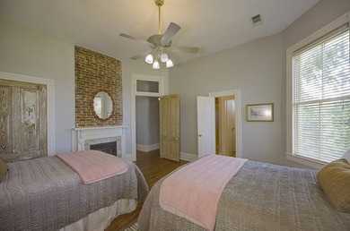 Seller is offering a $5000 credit towards the buyer's closing - photo 15