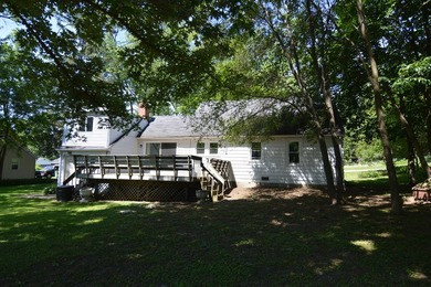 ** NEW PRICE NOW REDUCED** Great home for the outdoor water - photo 16