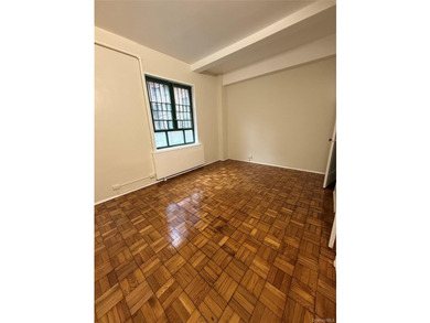 Welcome to 1501 Metropolitan Avenue #MG, a beautifully - photo 17