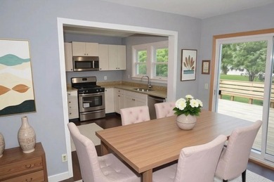 ** NEW PRICE NOW REDUCED** Great home for the outdoor water - photo 18
