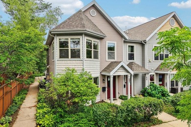 Welcome to this bright and airy 2-bedroom, 2-bath - photo 34