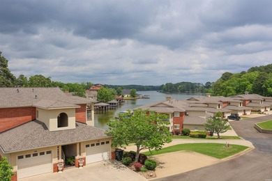 Lake life just got easier with this well-appointed condo - photo 5