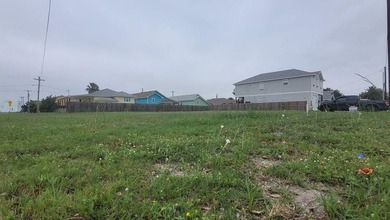 Two great high and dry lots, one on the corner, with a wonderful - photo 1