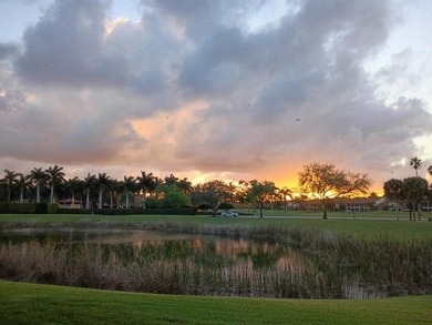 (private lake, pond, coastal) Condo For Sale in Boca Raton Florida