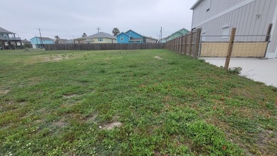 Two great high and dry lots, one on the corner, with a wonderful - photo 5