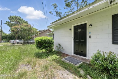 HUGE PRICE IMPROVEMENT on this 4-bedroom, 2-bath home is full of - photo 3