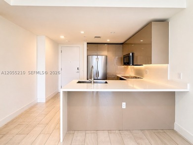Experience sophisticated luxury living at Metropica North Tower - photo 8