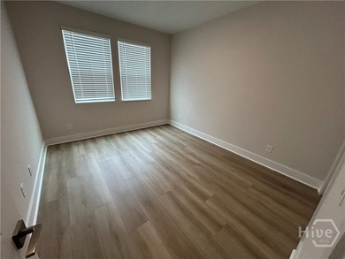 The Knoxville, where modern comfort meets Loft charm! This - photo 3
