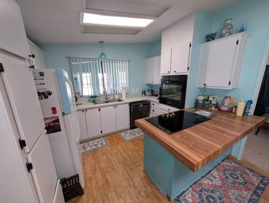 Brand new HVAC 2026! This wellkept 2 bedroom, 2 bath home has a - photo 13