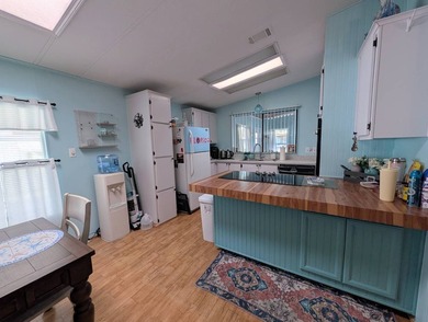 Brand new HVAC 2026! This wellkept 2 bedroom, 2 bath home has a - photo 14