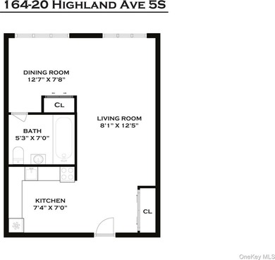 Welcome to this spacious and well-maintained co-op studio in the - photo 16