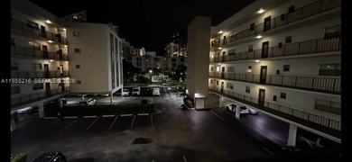 INVESTOR OPPORTUNITY IN LE CARTIER CONDO BUILDING. TENANT