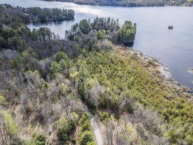 Discover the perfect blend of privacy and convenience with this - photo 7