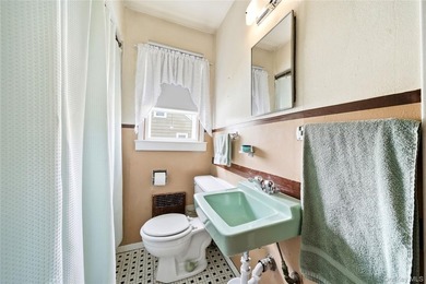Unique Home in Lindy Village with Partial Dormer. Make This Your - photo 13
