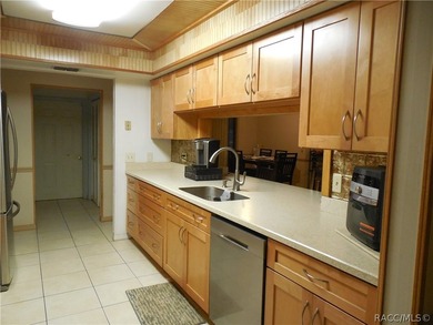 GREAT INVESTMENT OPPORTUNITY....This 3/2 home has an *in -law* - photo 6