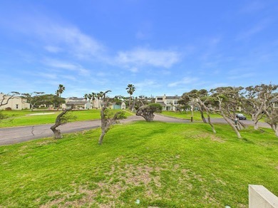 Welcome to your dream waterfront retreat, famously featured on - photo 7