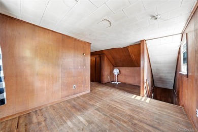 Unique Home in Lindy Village with Partial Dormer. Make This Your - photo 18