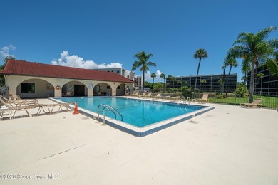 Welcome to Costa del Sol, a sought after riverfront community - photo 25