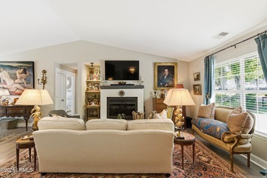 Charming 3BR Cottage on Lady's Island - Minutes to Downtown - photo 26