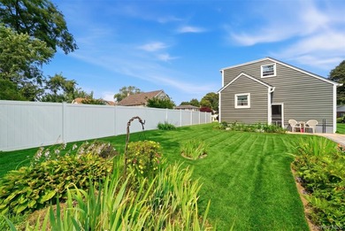 Unique Home in Lindy Village with Partial Dormer. Make This Your - photo 26