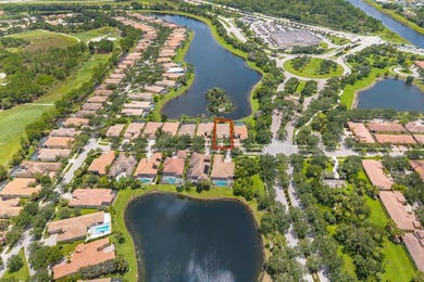 Beautiful Florenza model with a serene lake view overlooking a - photo 4