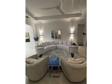 Enjoy total privacy in your own magnificent resort-style - photo 42
