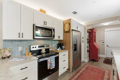 Charming 3BR Cottage on Lady's Island - Minutes to Downtown - photo 49