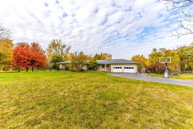 (private lake, pond, creek) Home For Sale in Wadsworth Illinois