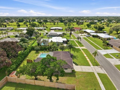 Welcome to this beautifully maintained 4-bedroom, 2-bath, 2-car - photo 7