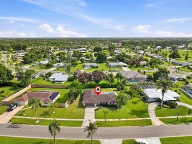 Welcome to this beautifully maintained 4-bedroom, 2-bath, 2-car - photo 9