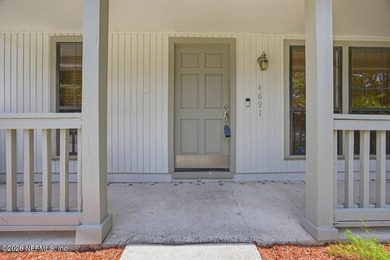Welcome home to this amazing 4/2 home located in the heart of - photo 3