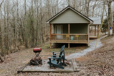 Lake Home For Sale in Mammoth Cave, Kentucky